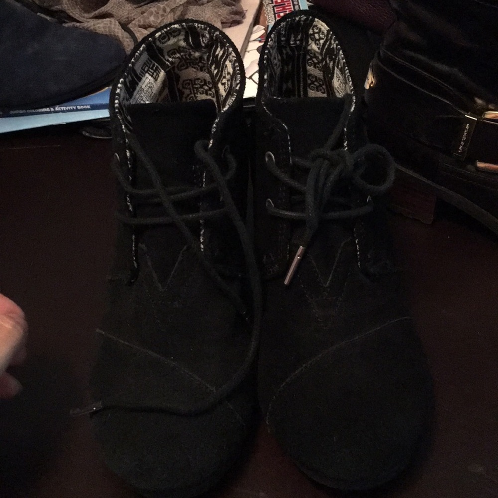 Toms booties